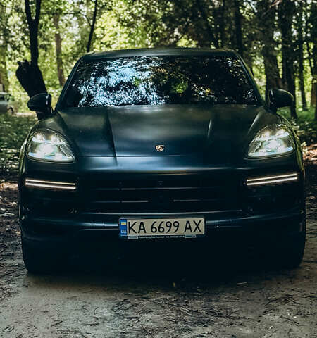 Синий Порше Каен, объемом двигателя 4 л и пробегом 112 тыс. км за 76000 $, фото 1 на Automoto.ua