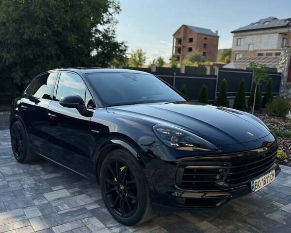 Синій Порше Cayenne, об'ємом двигуна 3 л та пробігом 100 тис. км за 64999 $, фото 1 на Automoto.ua
