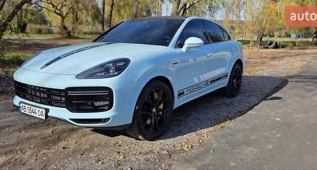 Синий Порше Каен, объемом двигателя 4 л и пробегом 51 тыс. км за 150000 $, фото 1 на Automoto.ua