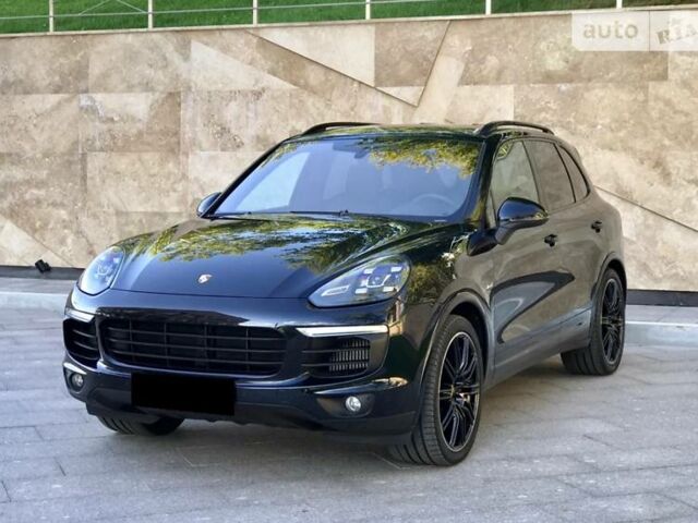 Синій Порше Cayenne, об'ємом двигуна 3 л та пробігом 46 тис. км за 65000 $, фото 1 на Automoto.ua