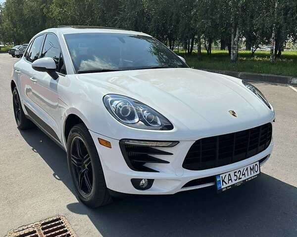 Белый Порше Масан, объемом двигателя 3 л и пробегом 197 тыс. км за 26800 $, фото 1 на Automoto.ua