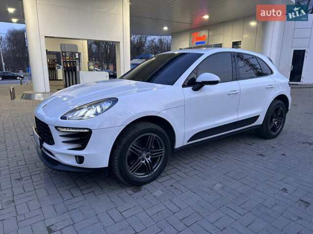Белый Порше Масан, объемом двигателя 3 л и пробегом 145 тыс. км за 24900 $, фото 1 на Automoto.ua