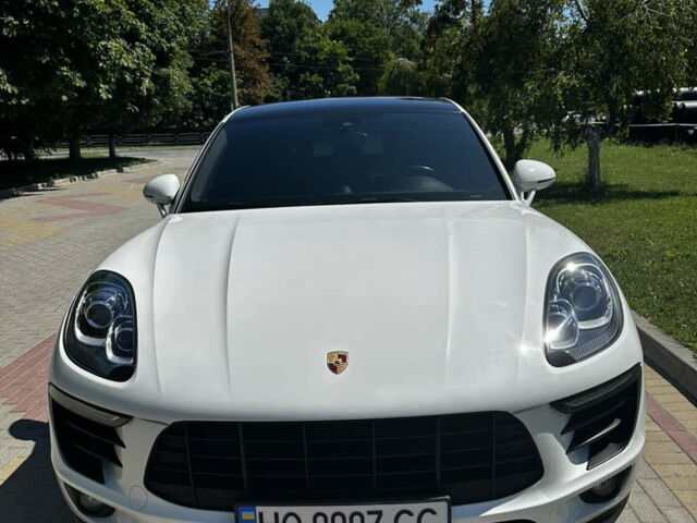 Белый Порше Масан, объемом двигателя 1.98 л и пробегом 105 тыс. км за 34000 $, фото 1 на Automoto.ua