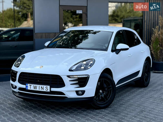Білий Порше Масан, об'ємом двигуна 2 л та пробігом 115 тис. км за 40900 $, фото 1 на Automoto.ua