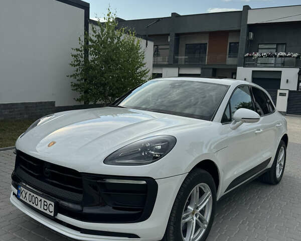 Белый Порше Масан, объемом двигателя 1.98 л и пробегом 6 тыс. км за 55000 $, фото 1 на Automoto.ua