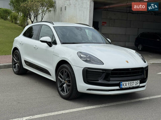 Белый Порше Масан, объемом двигателя 1.98 л и пробегом 35 тыс. км за 67500 $, фото 1 на Automoto.ua