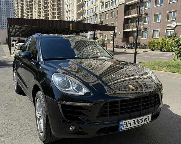 Черный Порше Масан, объемом двигателя 1.98 л и пробегом 85 тыс. км за 37000 $, фото 1 на Automoto.ua
