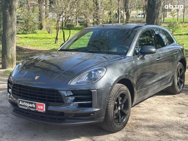 Черный Порше Масан, объемом двигателя 2 л и пробегом 40 тыс. км за 56690 $, фото 1 на Automoto.ua