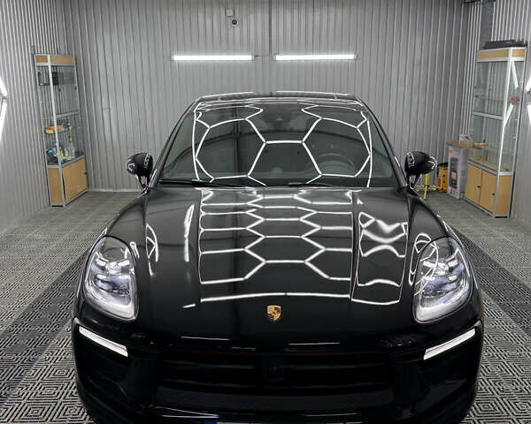 Черный Порше Масан, объемом двигателя 1.98 л и пробегом 9 тыс. км за 62000 $, фото 1 на Automoto.ua