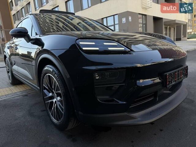 Черный Порше Масан, объемом двигателя 0 л и пробегом 2 тыс. км за 114000 $, фото 1 на Automoto.ua