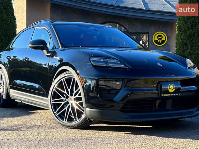Черный Порше Масан, объемом двигателя 0 л и пробегом 1 тыс. км за 105500 $, фото 1 на Automoto.ua