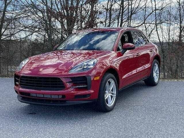 Червоний Порше Масан, об'ємом двигуна 2 л та пробігом 9 тис. км за 38000 $, фото 1 на Automoto.ua
