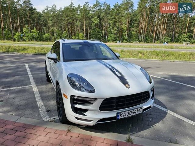 Порше Масан, объемом двигателя 3 л и пробегом 135 тыс. км за 32000 $, фото 1 на Automoto.ua