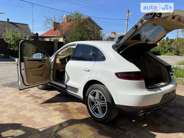 Порше Масан, объемом двигателя 3 л и пробегом 89 тыс. км за 29900 $, фото 1 на Automoto.ua