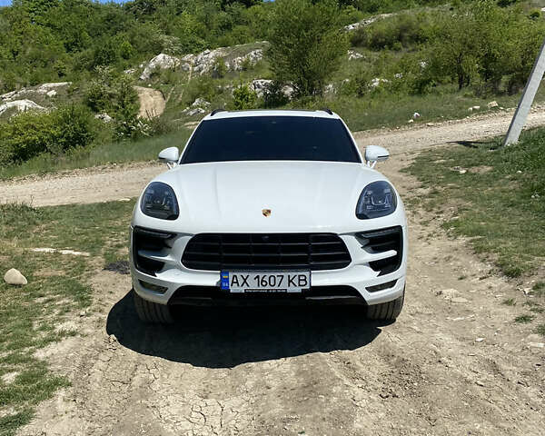 Порше Масан, объемом двигателя 3 л и пробегом 67 тыс. км за 38500 $, фото 1 на Automoto.ua