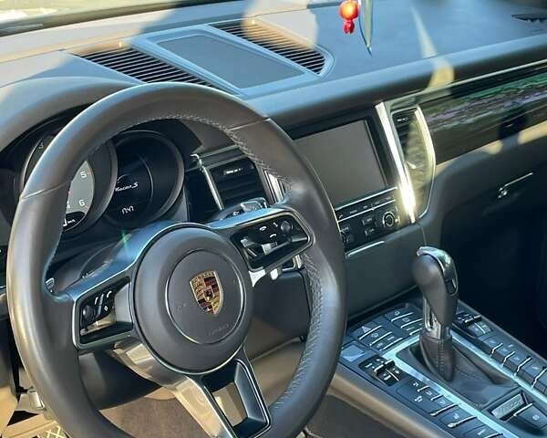 Порше Масан, объемом двигателя 3 л и пробегом 190 тыс. км за 35000 $, фото 1 на Automoto.ua