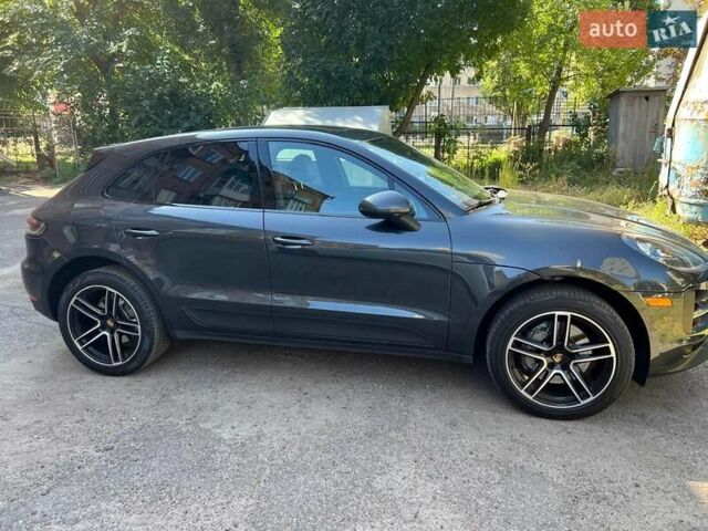 Порше Масан, объемом двигателя 3 л и пробегом 91 тыс. км за 56000 $, фото 1 на Automoto.ua