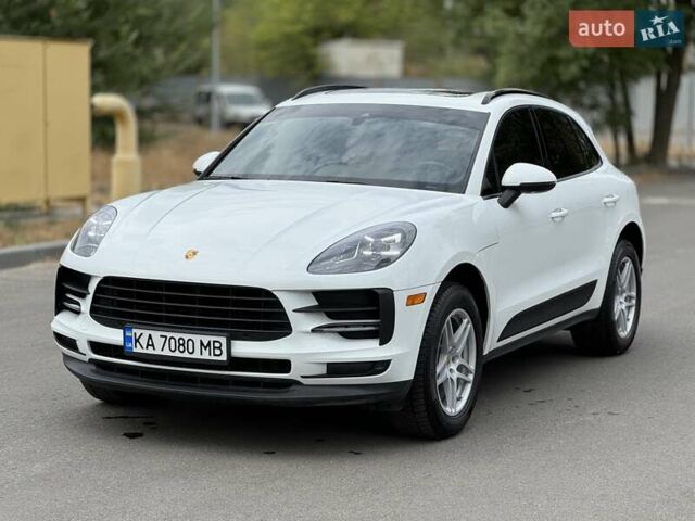 Порше Масан, объемом двигателя 1.98 л и пробегом 45 тыс. км за 44600 $, фото 1 на Automoto.ua