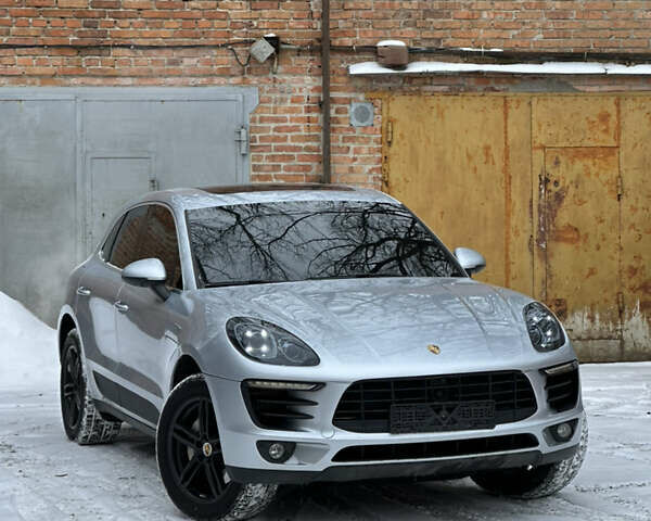 Серый Порше Масан, объемом двигателя 3 л и пробегом 118 тыс. км за 25000 $, фото 1 на Automoto.ua