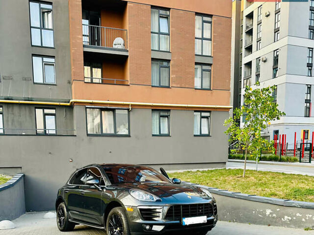 Серый Порше Масан, объемом двигателя 3 л и пробегом 140 тыс. км за 38000 $, фото 1 на Automoto.ua