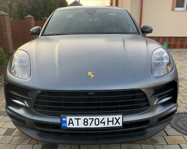 Серый Порше Масан, объемом двигателя 1.98 л и пробегом 69 тыс. км за 46500 $, фото 1 на Automoto.ua