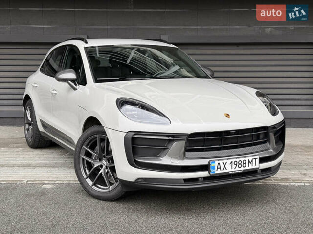 Серый Порше Масан, объемом двигателя 1.98 л и пробегом 37 тыс. км за 67000 $, фото 1 на Automoto.ua