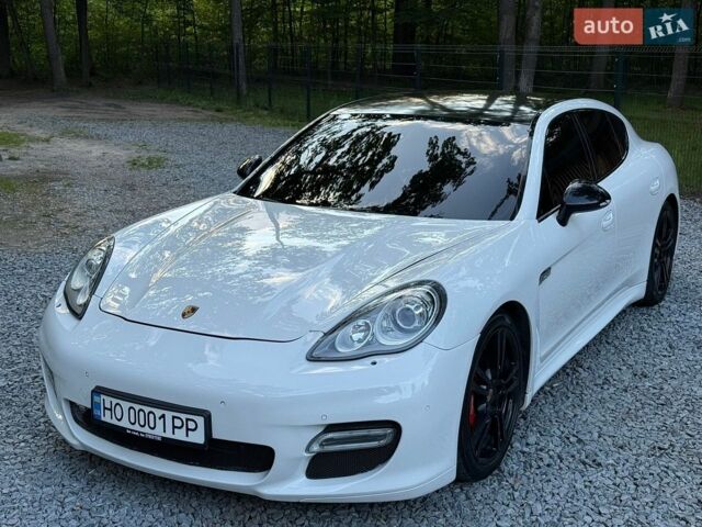 Білий Порше Panamera, об'ємом двигуна 4.81 л та пробігом 147 тис. км за 14999 $, фото 1 на Automoto.ua