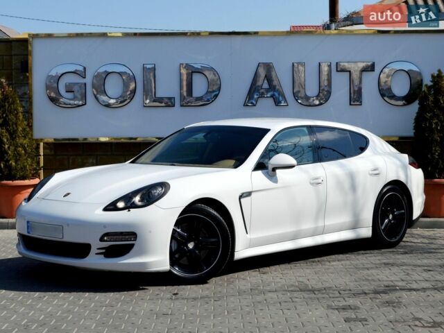 Білий Порше Panamera, об'ємом двигуна 4.81 л та пробігом 189 тис. км за 16900 $, фото 1 на Automoto.ua