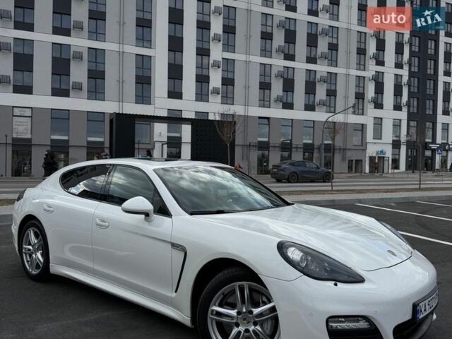 Білий Порше Panamera, об'ємом двигуна 4.81 л та пробігом 133 тис. км за 19500 $, фото 1 на Automoto.ua