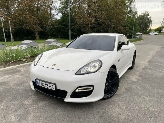 Білий Порше Panamera, об'ємом двигуна 4.8 л та пробігом 110 тис. км за 25900 $, фото 1 на Automoto.ua