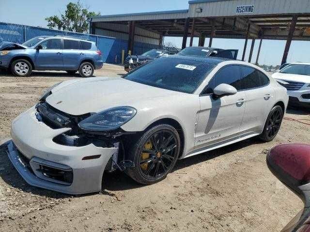 Білий Порше Panamera, об'ємом двигуна 4 л та пробігом 13 тис. км за 35000 $, фото 1 на Automoto.ua