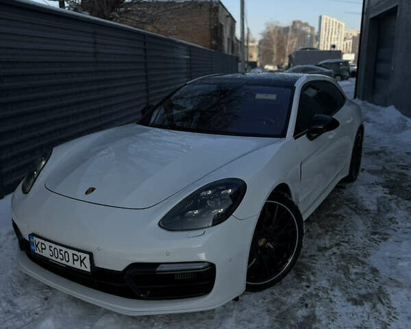 Белый Порше Панамера, объемом двигателя 2.9 л и пробегом 93 тыс. км за 57000 $, фото 1 на Automoto.ua