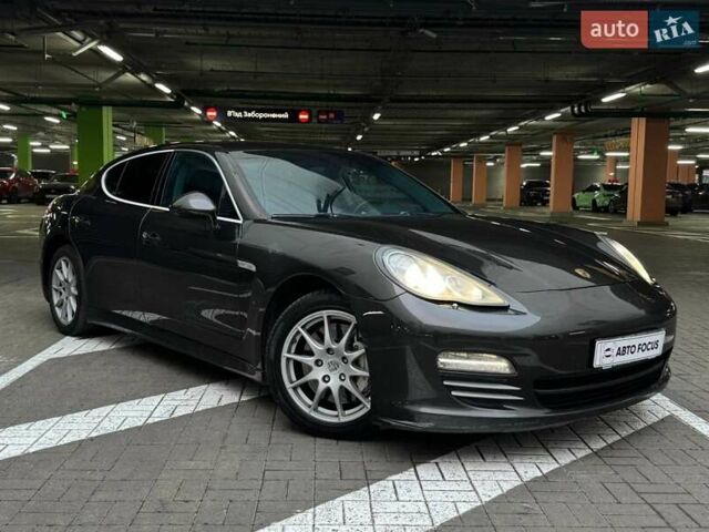 Чорний Порше Panamera, об'ємом двигуна 4.81 л та пробігом 173 тис. км за 15990 $, фото 1 на Automoto.ua