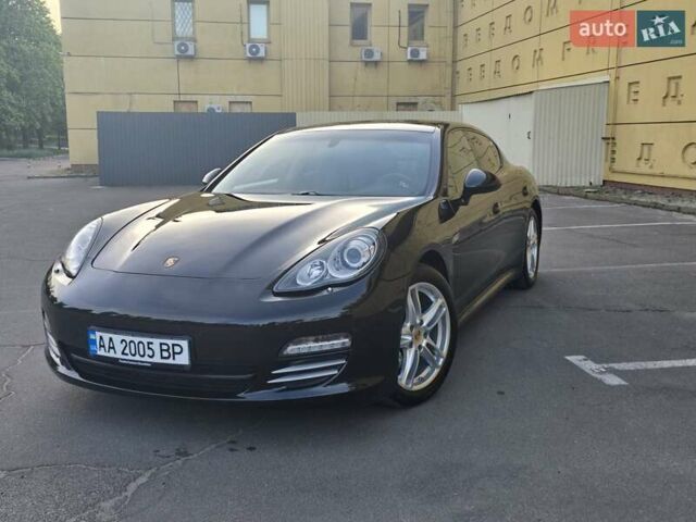 Черный Порше Панамера, объемом двигателя 4.81 л и пробегом 82 тыс. км за 22900 $, фото 1 на Automoto.ua
