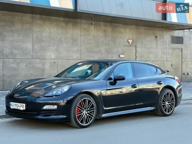 Чорний Порше Panamera, об'ємом двигуна 2.97 л та пробігом 175 тис. км за 25000 $, фото 1 на Automoto.ua