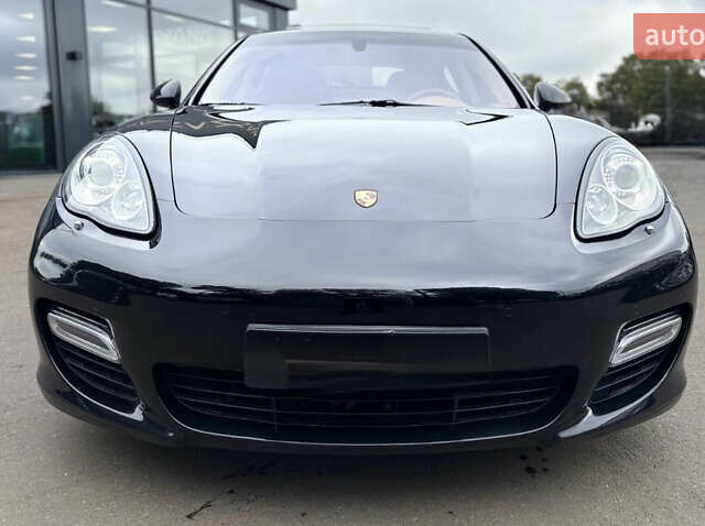 Черный Порше Панамера, объемом двигателя 4.81 л и пробегом 108 тыс. км за 41900 $, фото 1 на Automoto.ua