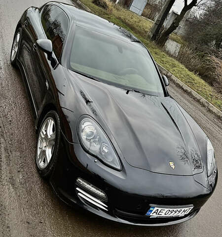Черный Порше Панамера, объемом двигателя 4.81 л и пробегом 114 тыс. км за 29000 $, фото 1 на Automoto.ua
