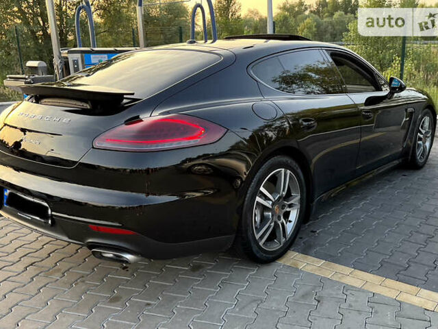 Чорний Порше Panamera, об'ємом двигуна 3.6 л та пробігом 185 тис. км за 29000 $, фото 1 на Automoto.ua