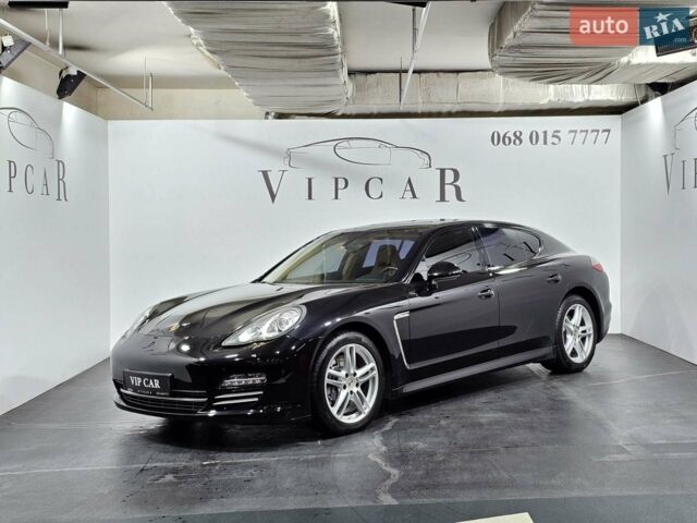 Чорний Порше Panamera, об'ємом двигуна 3.61 л та пробігом 162 тис. км за 20000 $, фото 1 на Automoto.ua