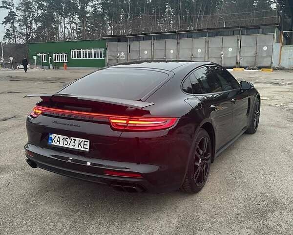 Чорний Порше Panamera, об'ємом двигуна 3.7 л та пробігом 42 тис. км за 78000 $, фото 1 на Automoto.ua