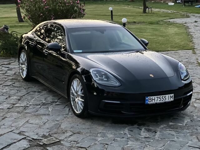 Чорний Порше Panamera, об'ємом двигуна 3 л та пробігом 1 тис. км за 61000 $, фото 1 на Automoto.ua