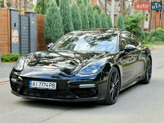 Чорний Порше Panamera, об'ємом двигуна 3 л та пробігом 129 тис. км за 39800 $, фото 1 на Automoto.ua