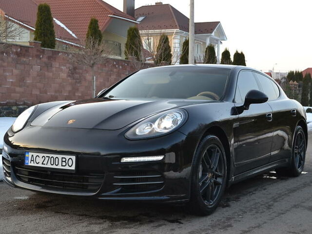 Чорний Порше Panamera, об'ємом двигуна 3 л та пробігом 165 тис. км за 42888 $, фото 1 на Automoto.ua