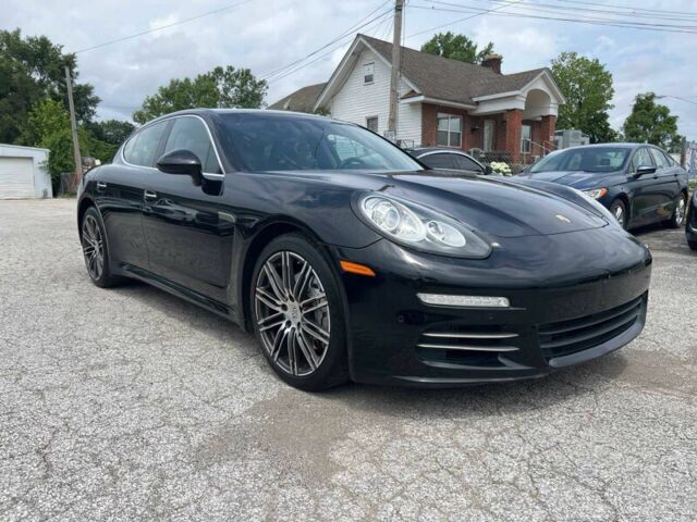Чорний Порше Panamera, об'ємом двигуна 3 л та пробігом 97 тис. км за 6997 $, фото 1 на Automoto.ua