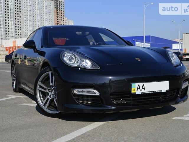 Чорний Порше Panamera, об'ємом двигуна 4.8 л та пробігом 141 тис. км за 47999 $, фото 1 на Automoto.ua