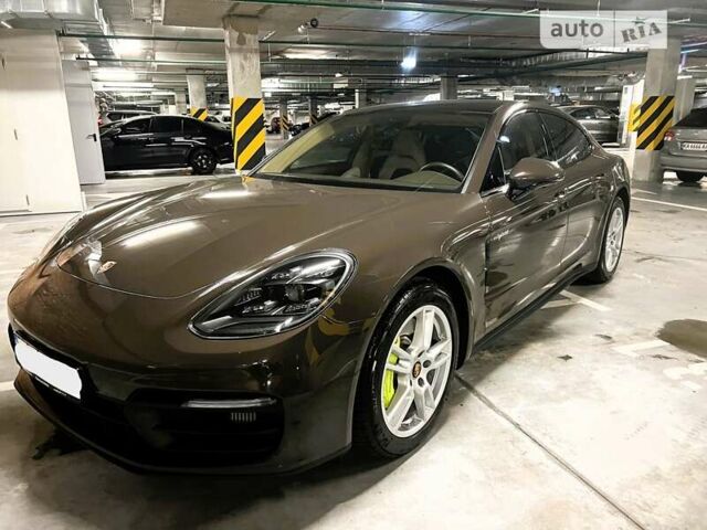 Коричневий Порше Panamera, об'ємом двигуна 2.89 л та пробігом 21 тис. км за 156000 $, фото 1 на Automoto.ua