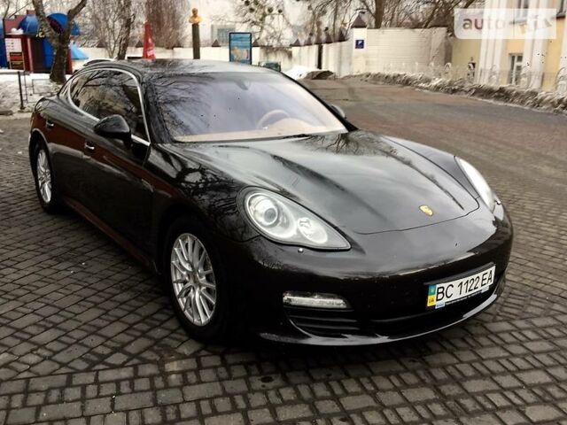 Коричневий Порше Panamera, об'ємом двигуна 4.8 л та пробігом 89 тис. км за 32500 $, фото 1 на Automoto.ua