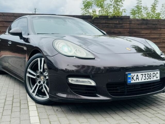 Красный Порше Панамера, объемом двигателя 4.8 л и пробегом 153 тыс. км за 29999 $, фото 1 на Automoto.ua