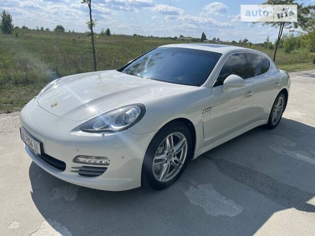 Порше Panamera, об'ємом двигуна 4.81 л та пробігом 122 тис. км за 27700 $, фото 1 на Automoto.ua