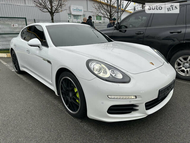 Порше Panamera, об'ємом двигуна 3 л та пробігом 134 тис. км за 34000 $, фото 1 на Automoto.ua